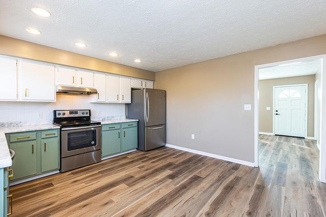 58 hughes Avenue, Winchester, KY 40391