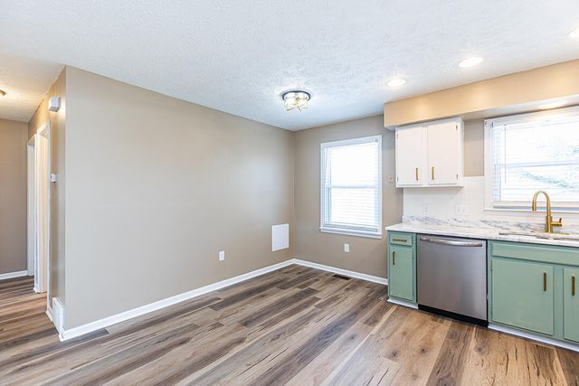 58 hughes Avenue, Winchester, KY 40391