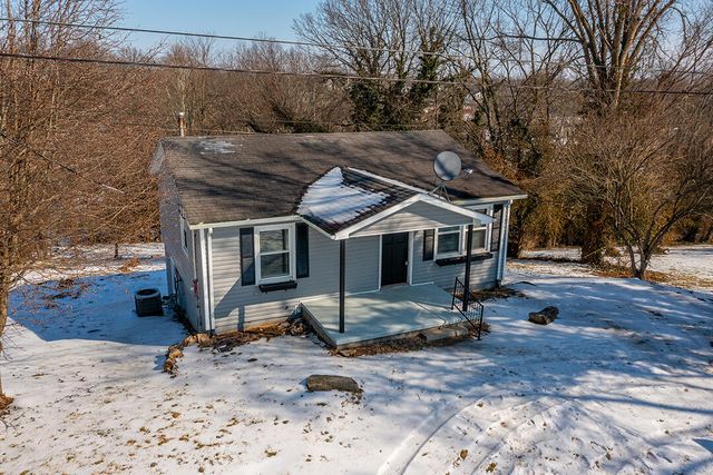 58 hughes Avenue, Winchester, KY 40391
