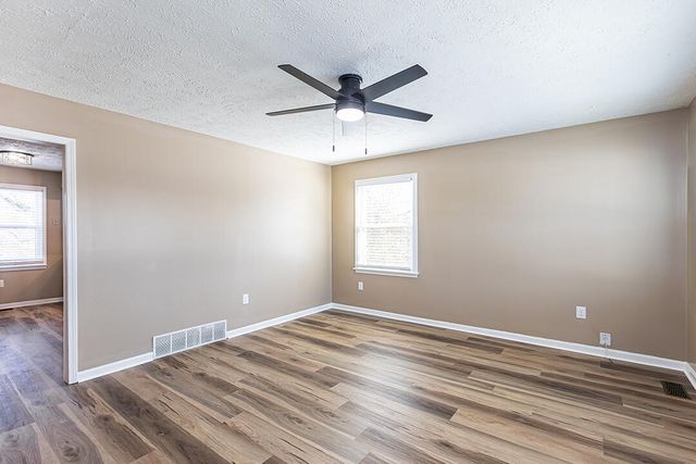 58 hughes Avenue, Winchester, KY 40391