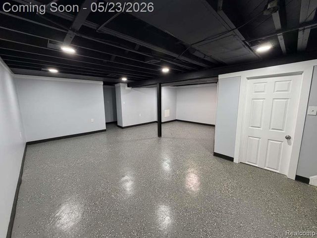 7416 Heyden Street, Detroit, MI 48228