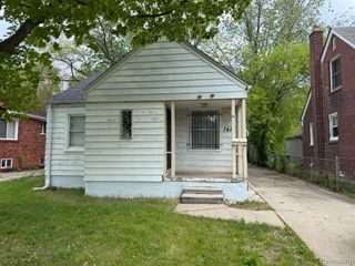 7416 Heyden Street, Detroit, MI 48228