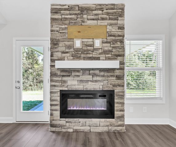 2689 Brewster Dr, Clarksville, TN 37042