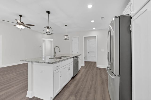 2689 Brewster Dr, Clarksville, TN 37042