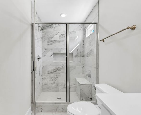 2689 Brewster Dr, Clarksville, TN 37042