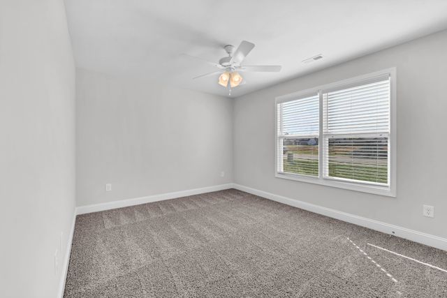 2689 Brewster Dr, Clarksville, TN 37042