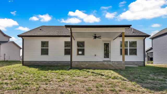 2689 Brewster Dr, Clarksville, TN 37042