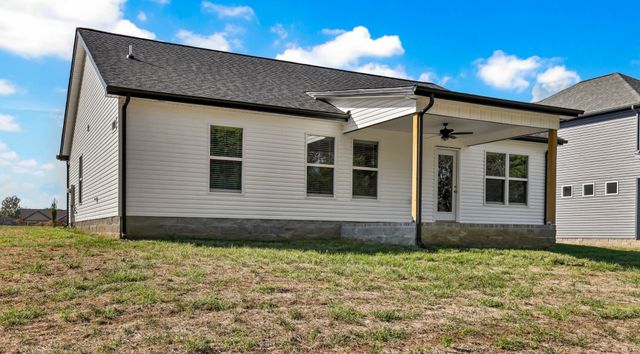 2689 Brewster Dr, Clarksville, TN 37042