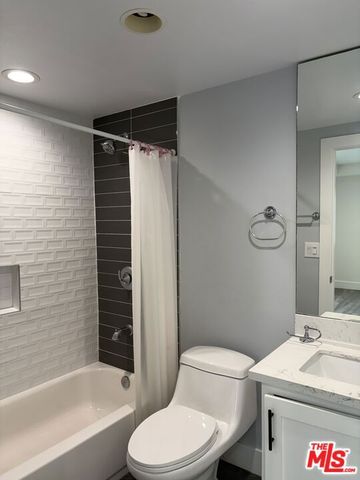 1522 Arapahoe Street, Los Angeles, CA 90006