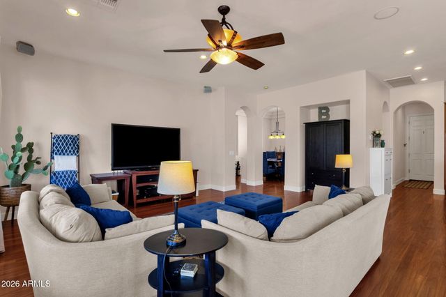 4721 S PABLO PASS Court, Gilbert, AZ 85297