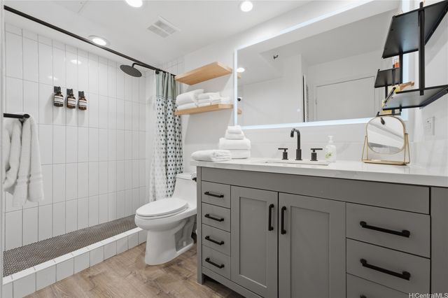 201 Ohua Avenue 911, Honolulu, HI 96815