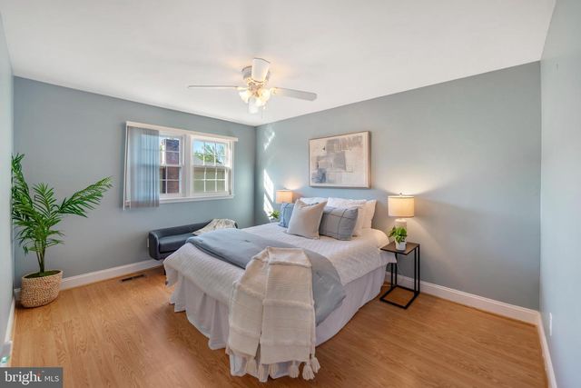 4546 KING EDWARD CT, Annandale, VA 22003