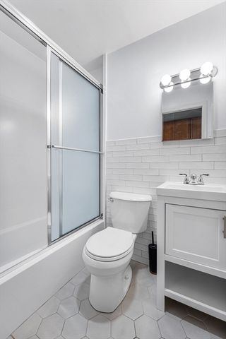 26 Unity St 2, Boston, MA 02113