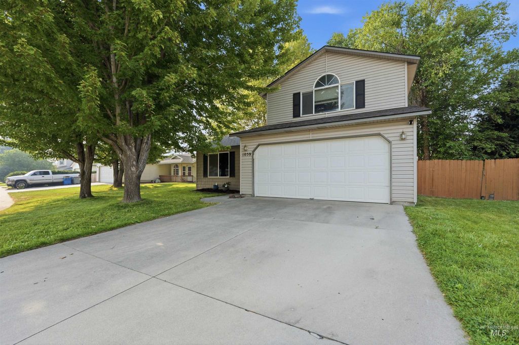 1059 Valley, Middleton, ID 83644 photo 4