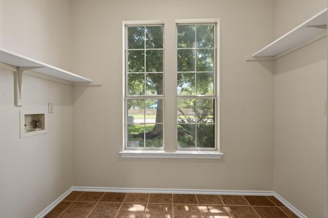 1304 Meadow Lark DR, Cedar Park, TX 78613