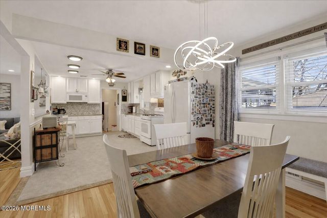 194 Park Place, Belford, NJ 07718