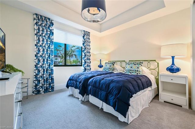 1030 3rd AVE S 105, Naples, FL 34102