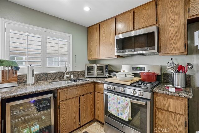 1599 W Jefferson Boulevard, Los Angeles, CA 90018