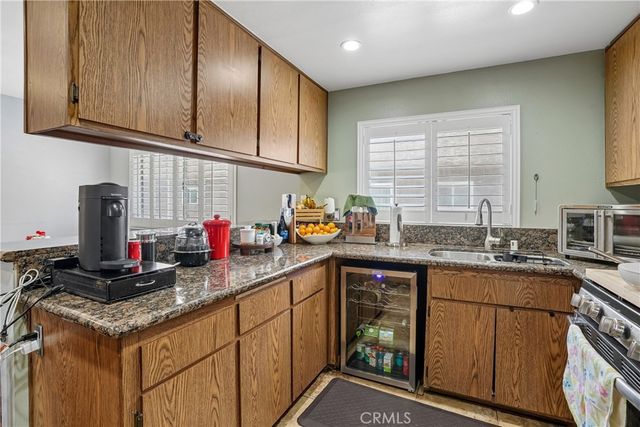 1599 W Jefferson Boulevard, Los Angeles, CA 90018