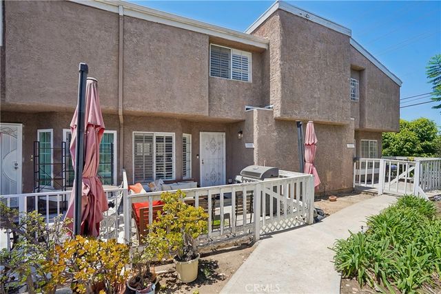 1599 W Jefferson Boulevard, Los Angeles, CA 90018