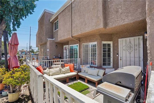 1599 W Jefferson Boulevard, Los Angeles, CA 90018