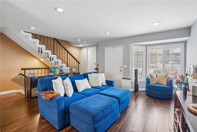 1599 W Jefferson Boulevard, Los Angeles, CA 90018