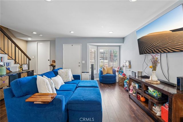 1599 W Jefferson Boulevard, Los Angeles, CA 90018