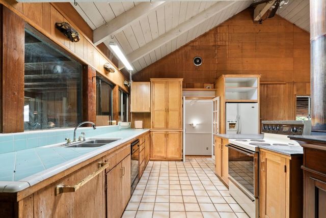 163 Buzzard Lagoon Road, Watsonville, CA 95076