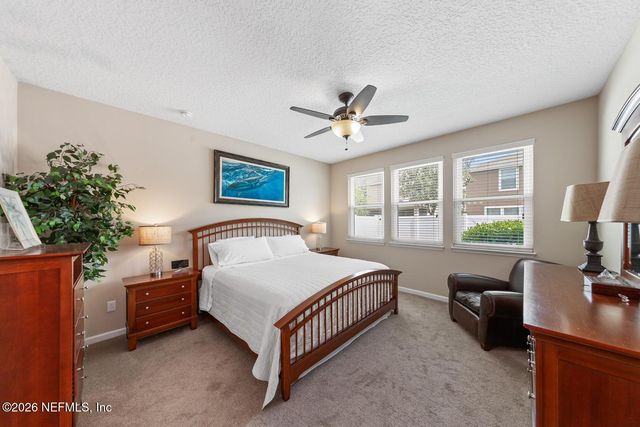 11854 WYNNFIELD LAKES Circle, Jacksonville, FL 32246