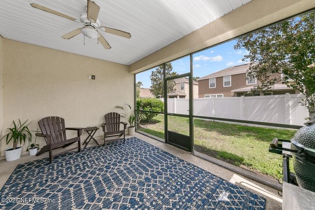 11854 WYNNFIELD LAKES Circle, Jacksonville, FL 32246