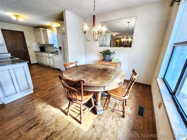 606 Jeffery Street, Tahlequah, OK 74464