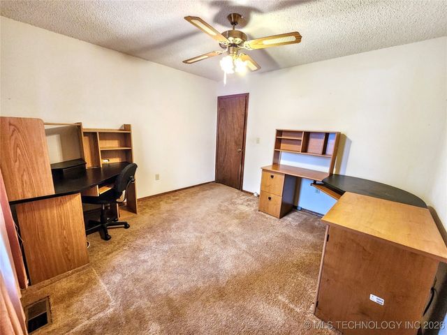 606 Jeffery Street, Tahlequah, OK 74464