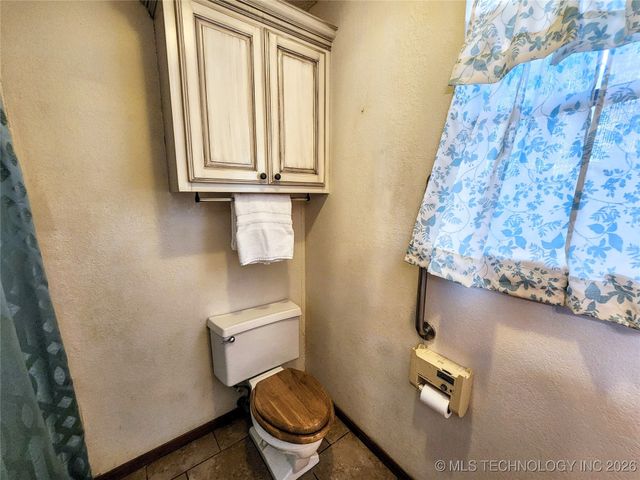 606 Jeffery Street, Tahlequah, OK 74464