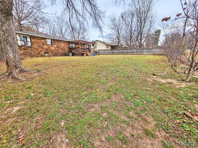 606 Jeffery Street, Tahlequah, OK 74464