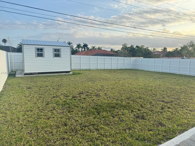 12760 SW 215th Terrace, Miami, FL 33177