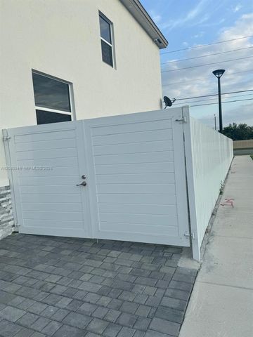 12760 SW 215th Terrace, Miami, FL 33177