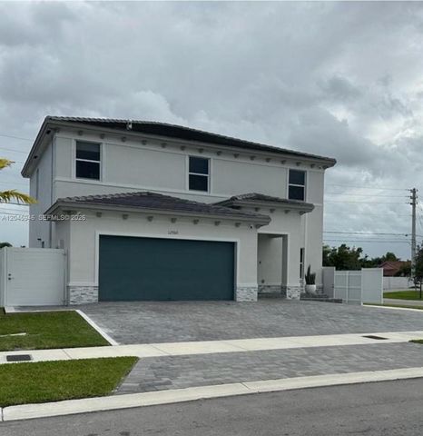 12760 SW 215th Terrace, Miami, FL 33177