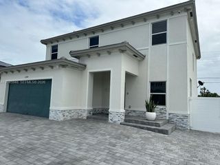 12760 SW 215th Terrace, Miami, FL 33177
