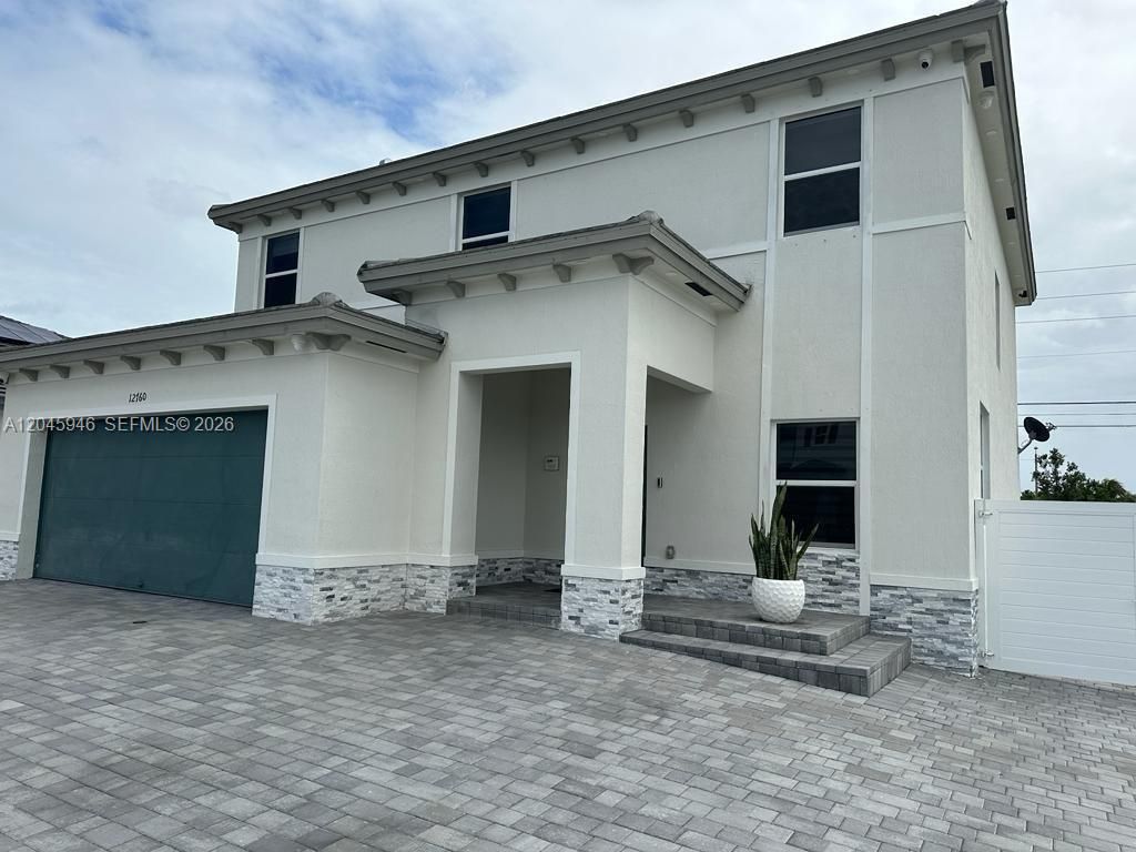 12760 SW 215th Terrace, Miami, FL 33177