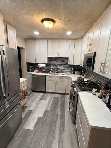 2320 MELROSE AVENUE S, St Petersburg, FL 33712