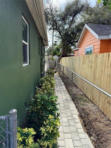 2320 MELROSE AVENUE S, St Petersburg, FL 33712