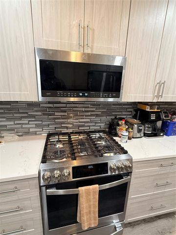 2320 MELROSE AVENUE S, St Petersburg, FL 33712