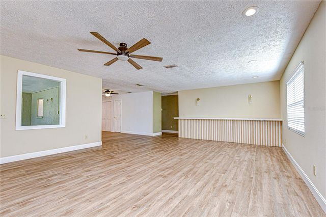 2524 VICTARRA CIRCLE, Lutz, FL 33559