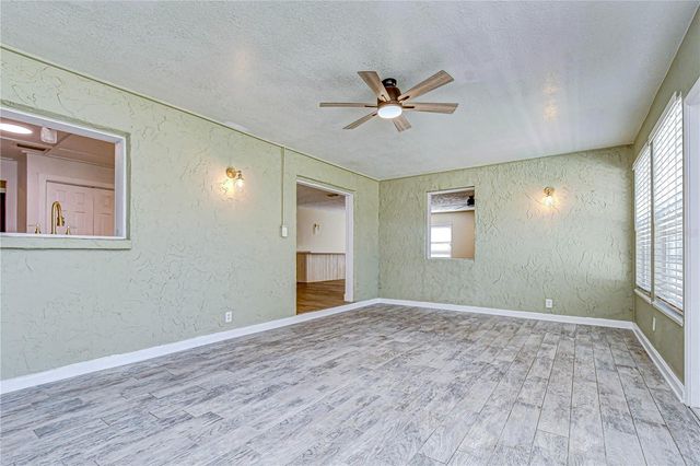 2524 VICTARRA CIRCLE, Lutz, FL 33559