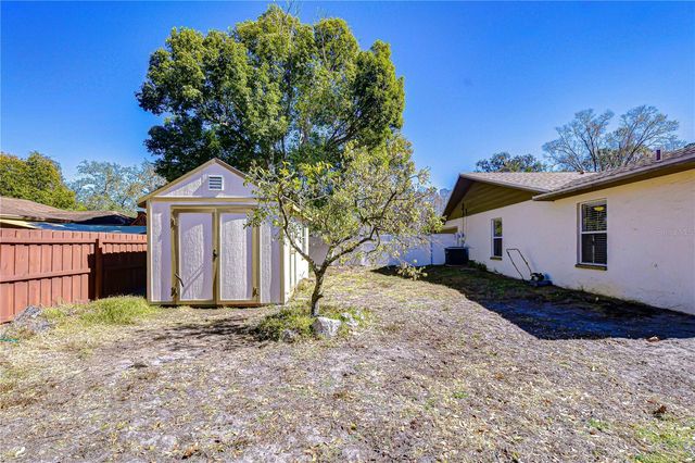 2524 VICTARRA CIRCLE, Lutz, FL 33559