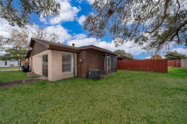 7876 GUARDSMEN STREET, Orlando, FL 32822