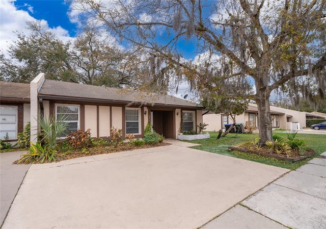 7876 GUARDSMEN STREET, Orlando, FL 32822