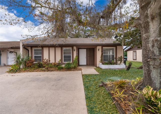 7876 GUARDSMEN STREET, Orlando, FL 32822