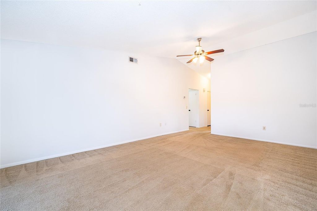 Image 21 of property listing at 7876 GUARDSMEN STREET, Orlando, FL 32822