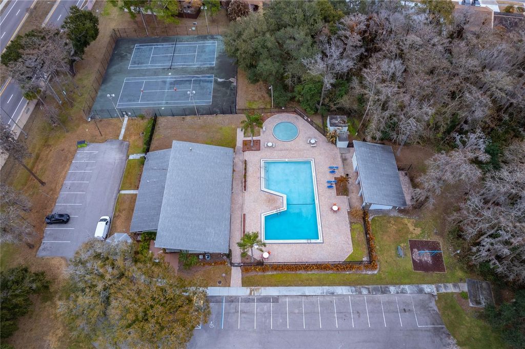 Image 22 of property listing at 7876 GUARDSMEN STREET, Orlando, FL 32822